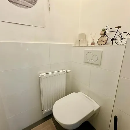 Apartment Happy Near Airport With Free Parking *