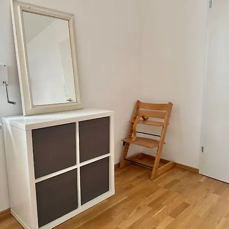 Apartment Happy Near Airport With Free Parking