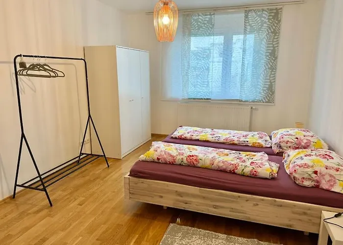 Apartment Happy Near Airport With Free Parking